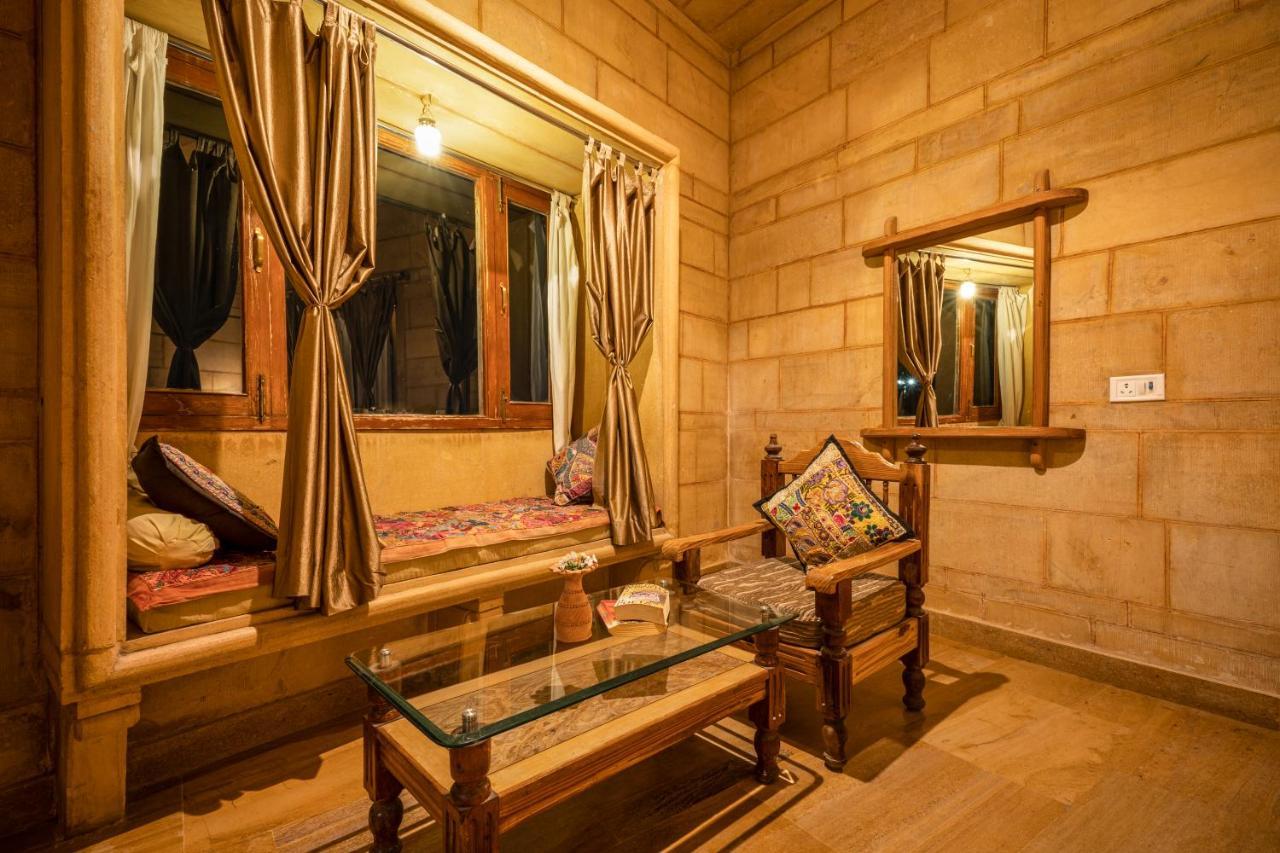 Hotel The Silk Route Джайсалмер Екстериор снимка