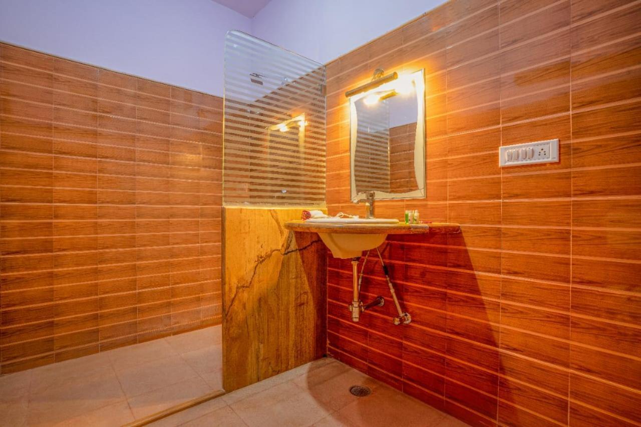 Hotel The Silk Route Джайсалмер Екстериор снимка