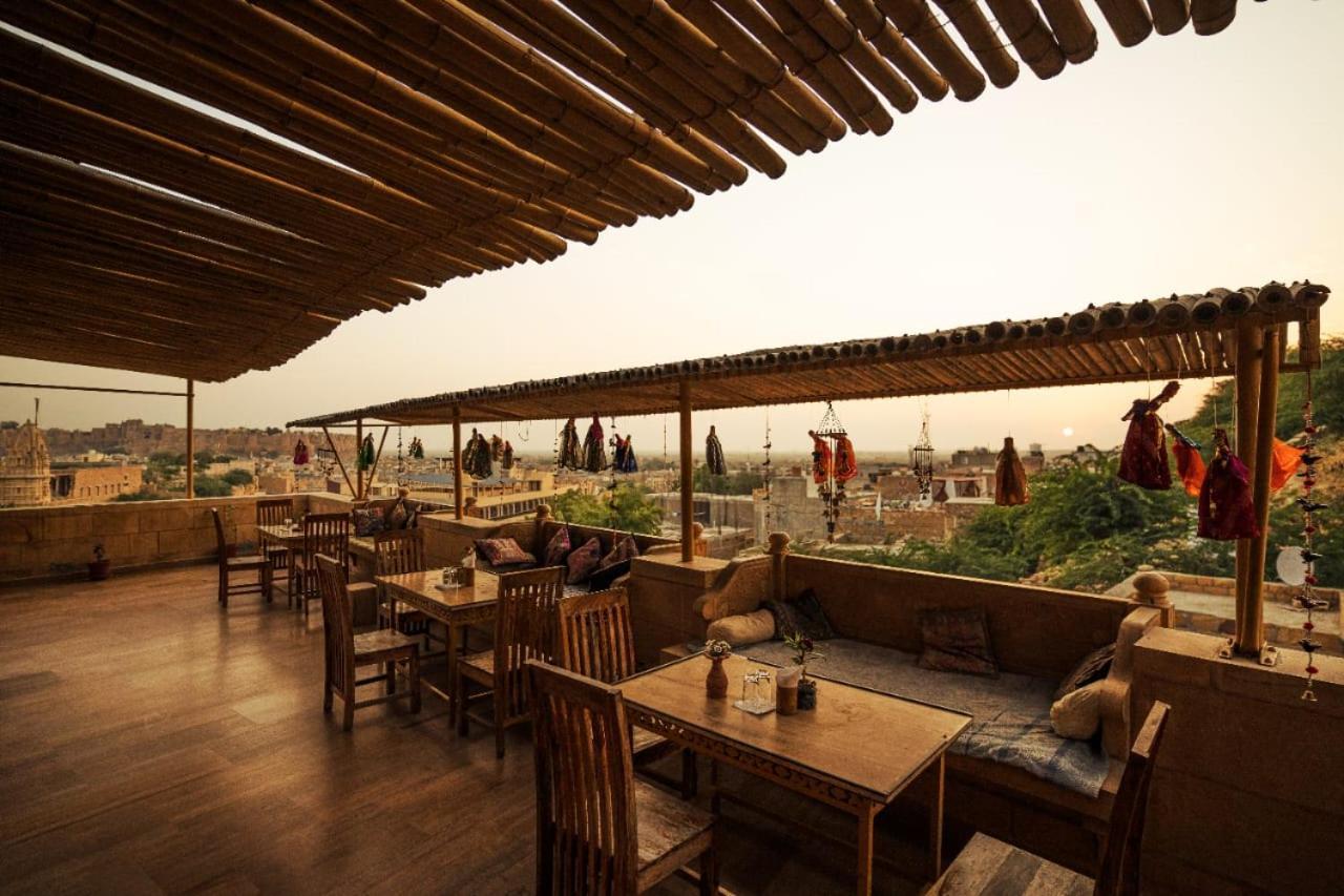 Hotel The Silk Route Джайсалмер Екстериор снимка