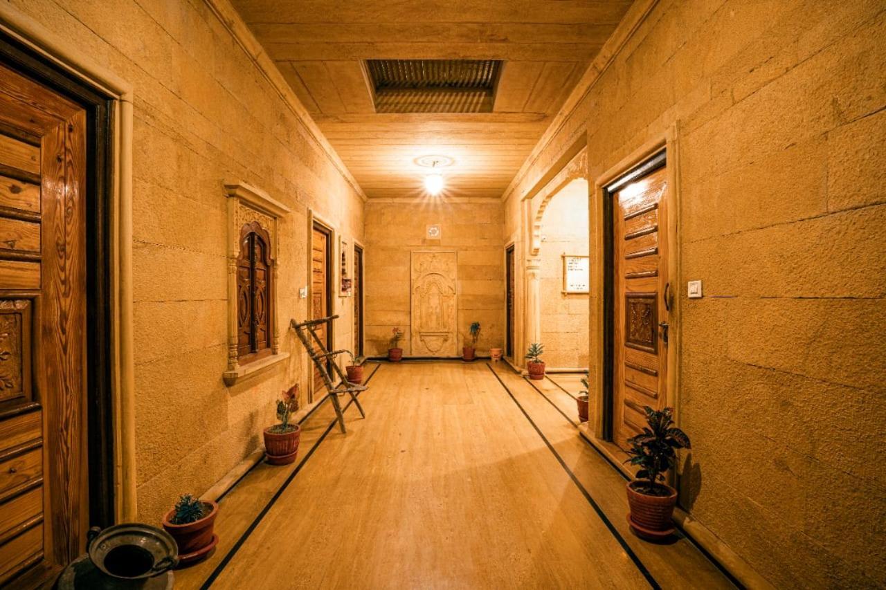Hotel The Silk Route Джайсалмер Екстериор снимка