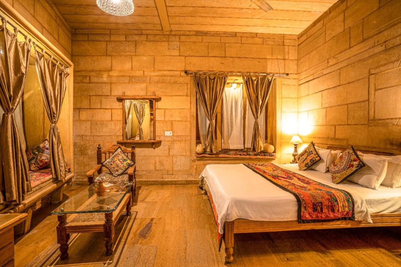 Hotel The Silk Route Джайсалмер Екстериор снимка